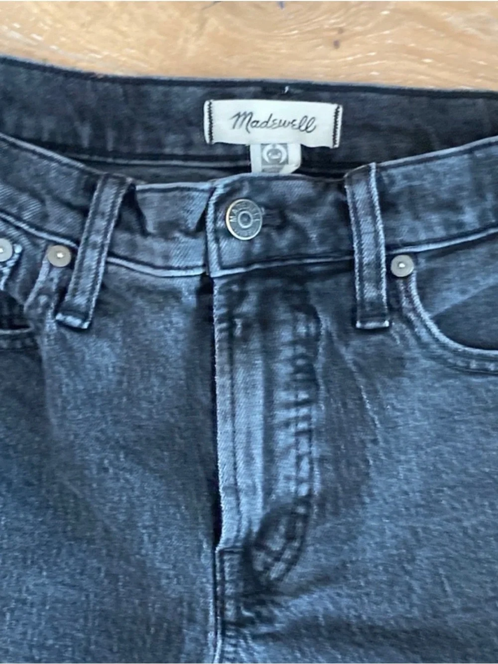 Madewell “The Perfect Vintage Straight Jean” 24 - Picture 6 of 13